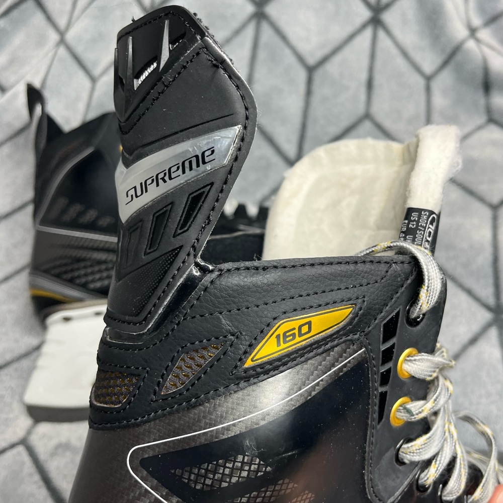 BAUER Supreme 160 Hockey Ice Skate Senior Stainless Tuuk Lightspeed Edge SK160SR - Picture 5 of 14